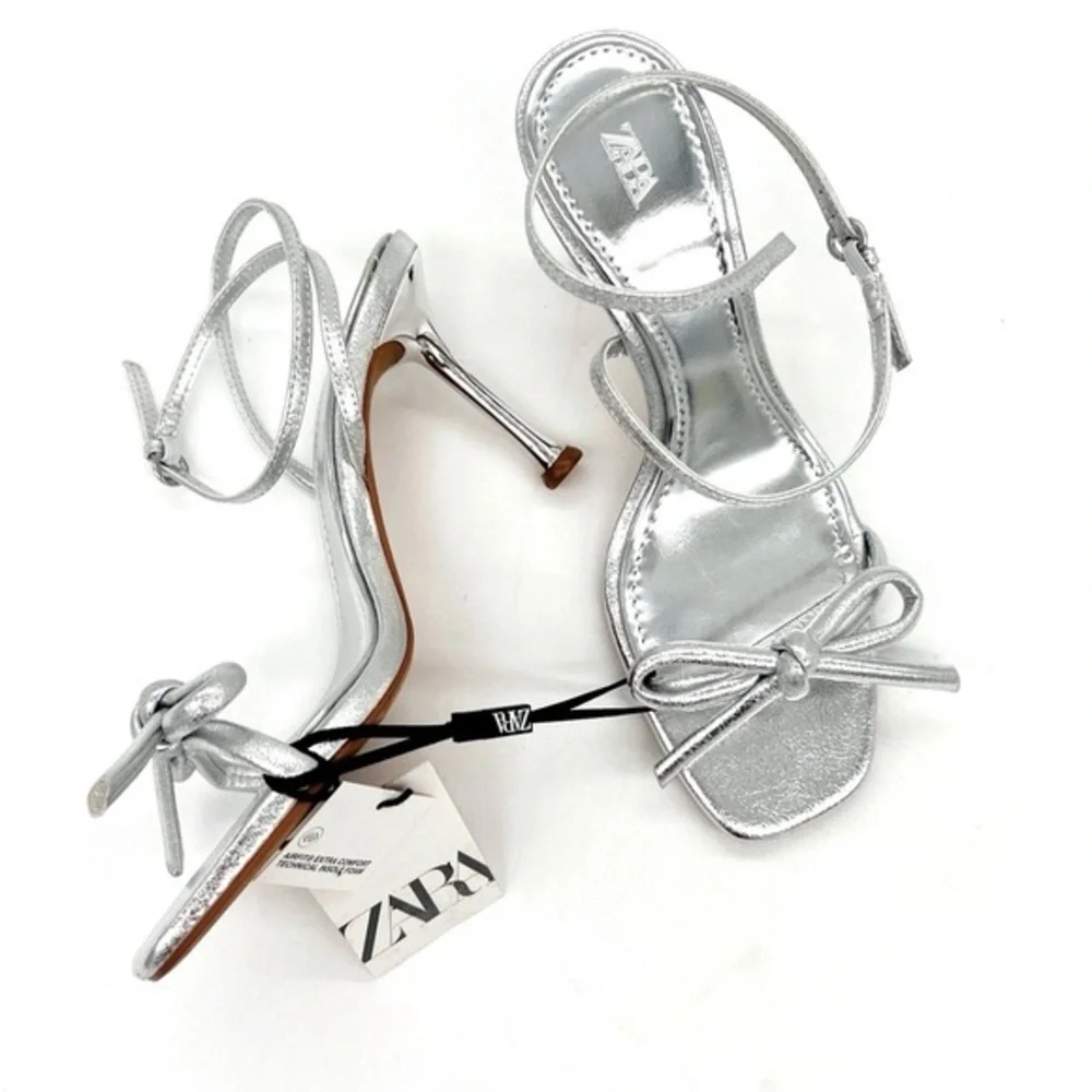 Zara Metallic Silver Bow Heeled Sandals Square Toe Stilettos Party Glam Size 8.5